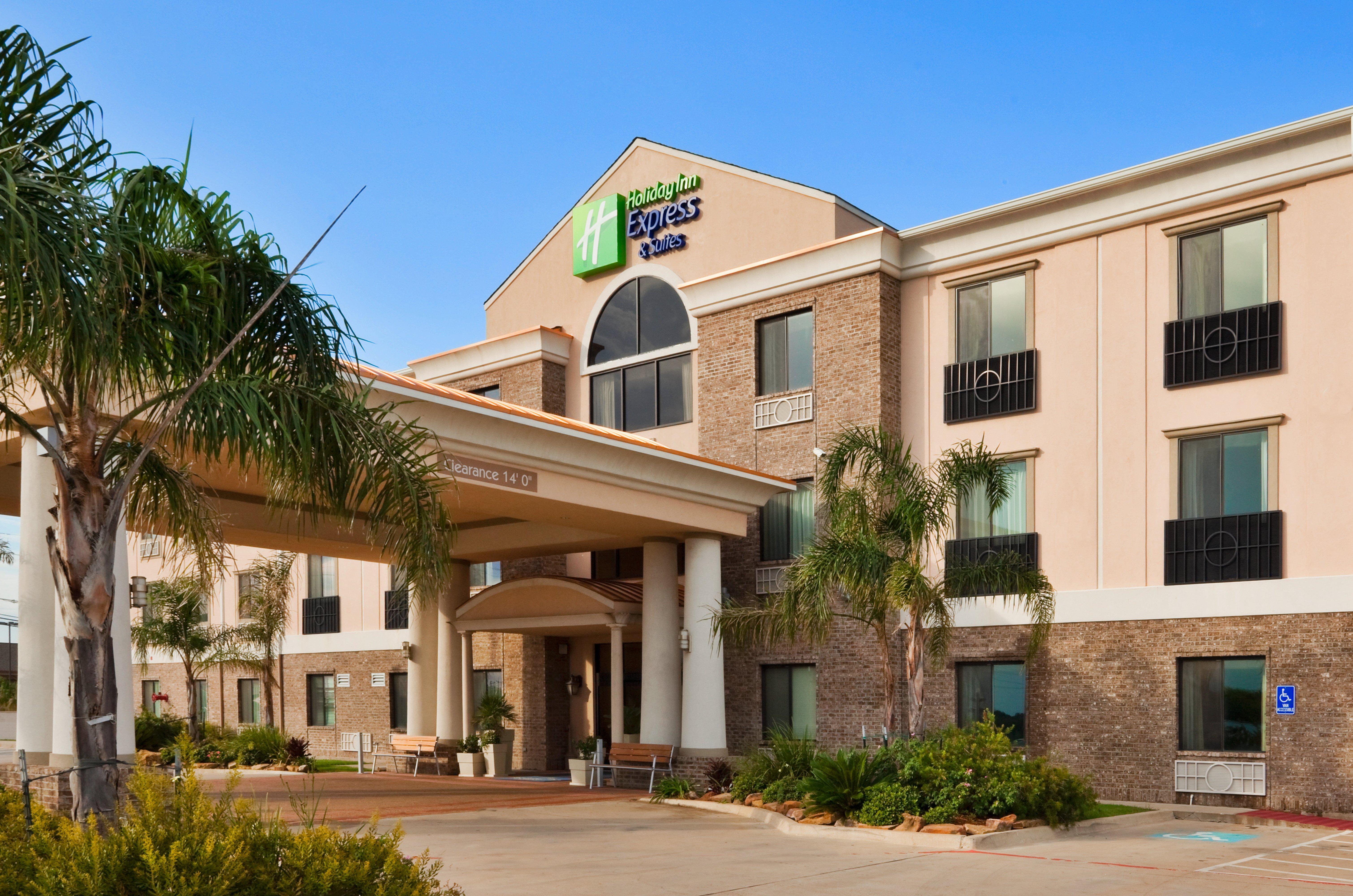 Holiday Inn Express Hotel And Suites Fairfield-North By Ihg Exterior foto